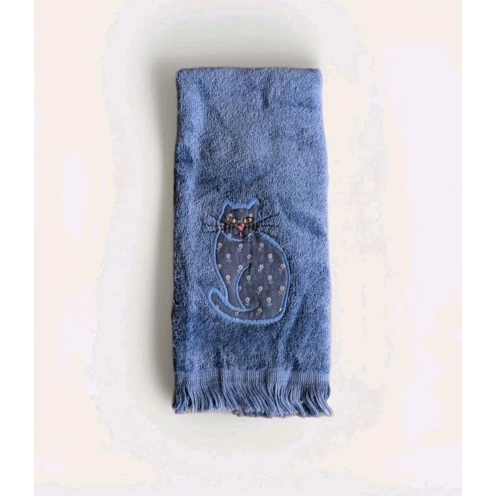 Vintage Embroidered Blue Cat Fingertip Towel NEW Unused Fringe Granny 18x11